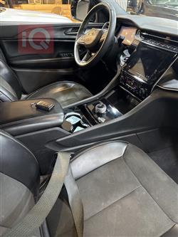 Jeep Grand Cherokee L